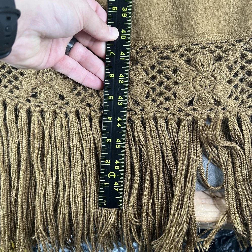 Alpaca Camargo Scarf Womens Brown Floral Crochet Fringe Trim Soft Peru Boho Wrap